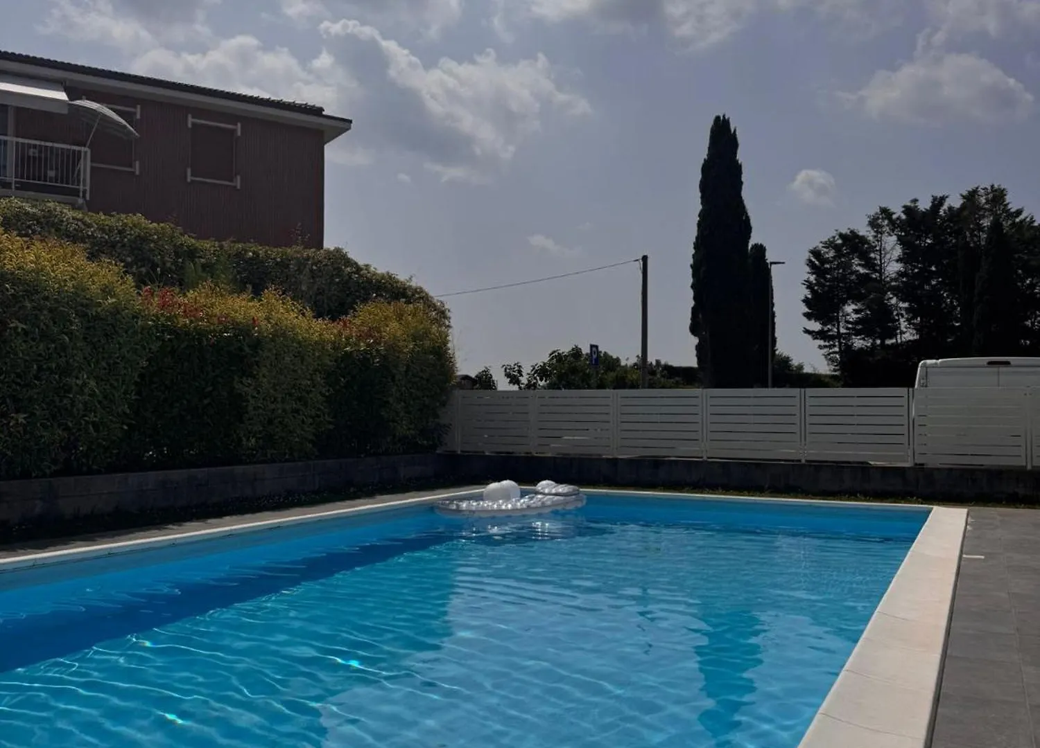 The Terrace On The Lake - Apartment With Pool ペスキエーラ・デル・ガルダ イタリア